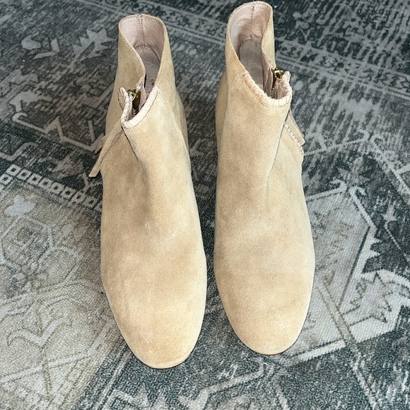 Maje women’s Beige Suede Ankle Booties size 39 US 8.5 - Picture 3 of 9